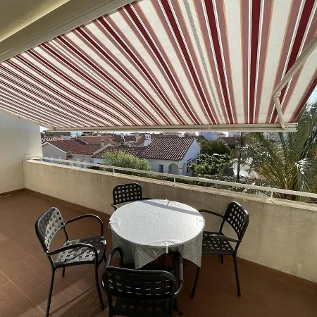 Bel T2 Avec Garage, Terrasse Et Animaux Admis - Saint-cyprien - Fr-1-106-96 דירה *